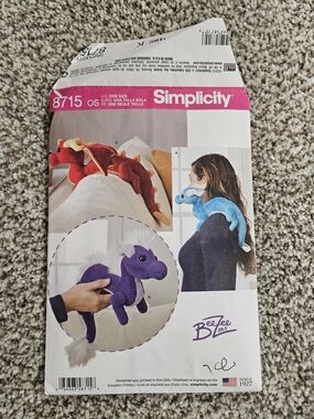Simplicity Plush Dragon Sewing Pattern - 8715